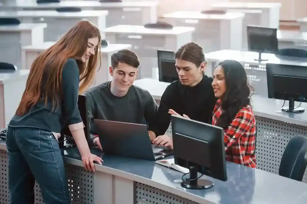Best colleges in Canada for IT programs
